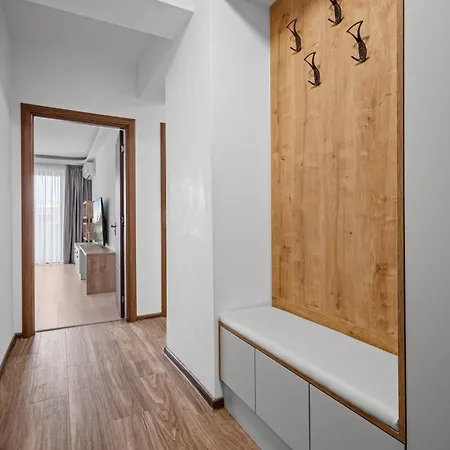 Apartment Artmob Isaran *